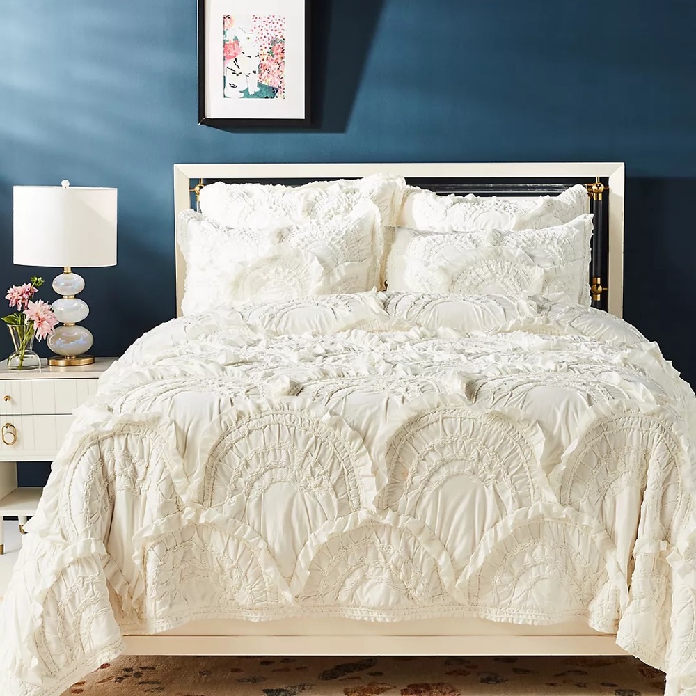 Anthropologie Rivulets Quilt & Euro Shams